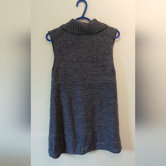 Cottagecore Knit Sweater Vest - Picture 7 of 10